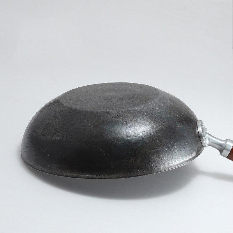 Dos du Wok Forgé à la Main