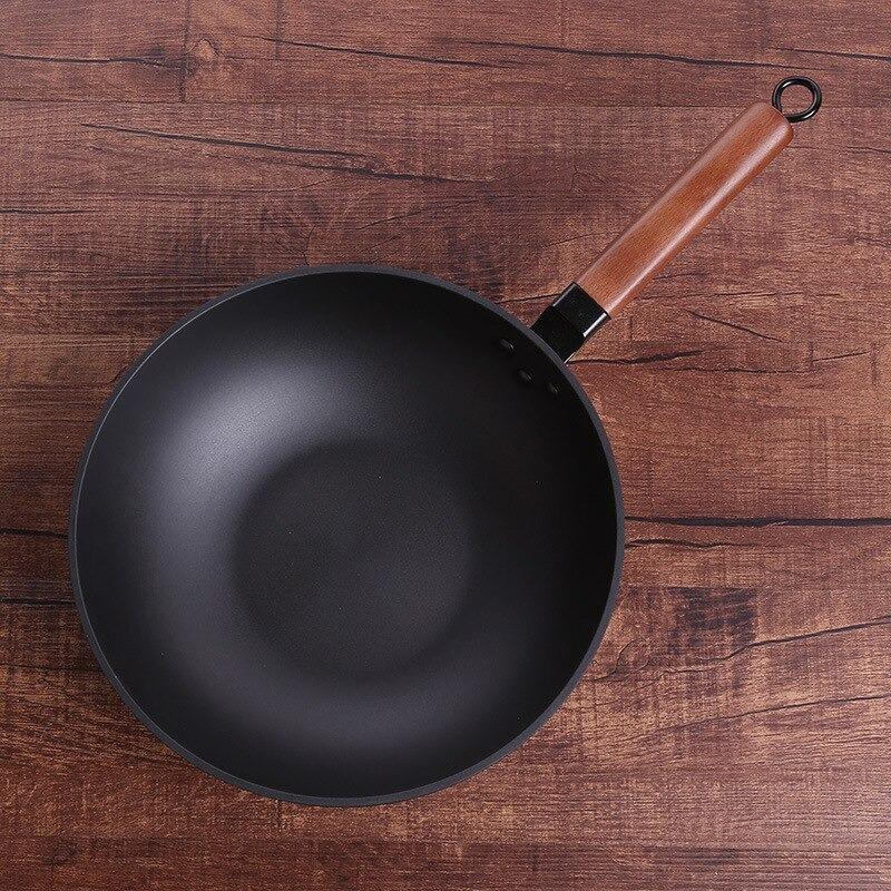 Wok Fond Plat et Manche Taillé en Bois
