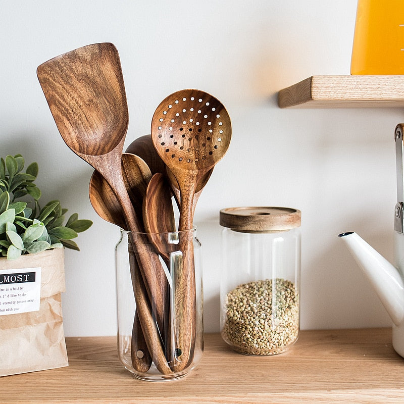 spatule en bois cuisine