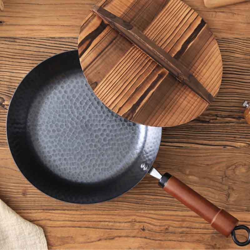 flat-bottom-cast-iron-wok Image