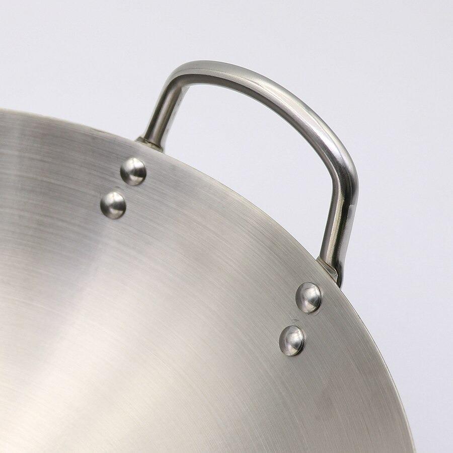 Le Tate Wok de 36 cm en acier inoxydable avec deux poignées métalliques